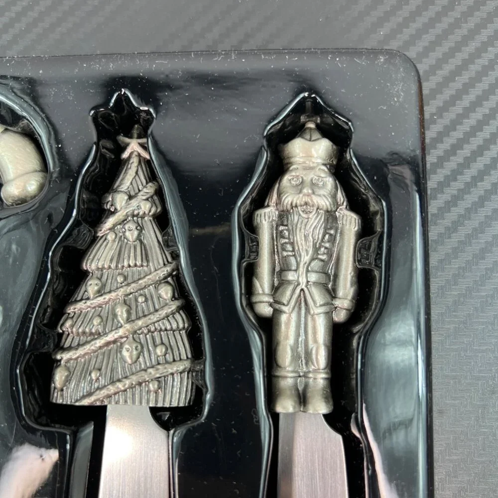 Belk Holiday Cheese Butter Spreaders Santa Candy Cane Nutcracker Tree Set of 4